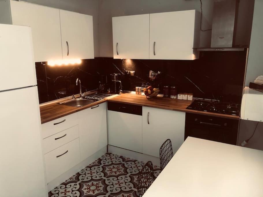 Helios House Appartement Antalya Buitenkant foto